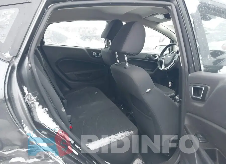 3FADP4EJ3FM136026 Photo# 8