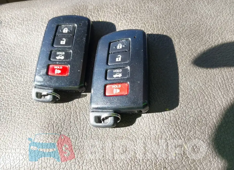 4T1BF1FK2HU638241 Photo# 11