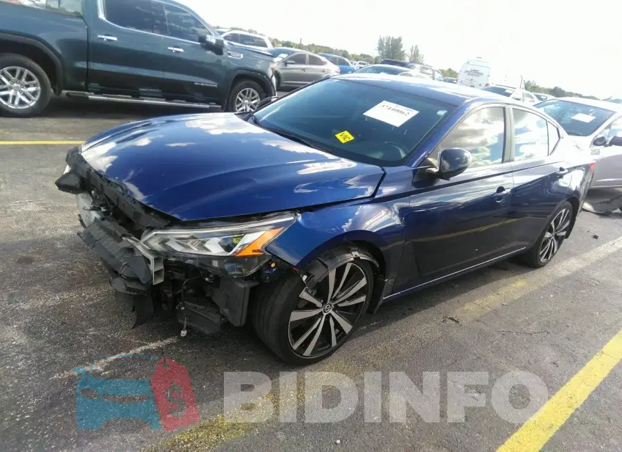 1N4BL4CV5KC215640 Photo# 2