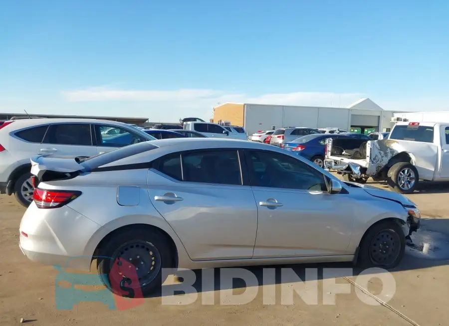 3N1AB8BV1LY255517 Photo# 13
