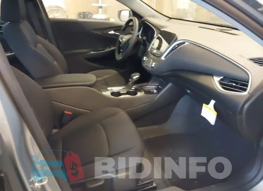 1G1ZD5ST2RF142143 Photo# 5