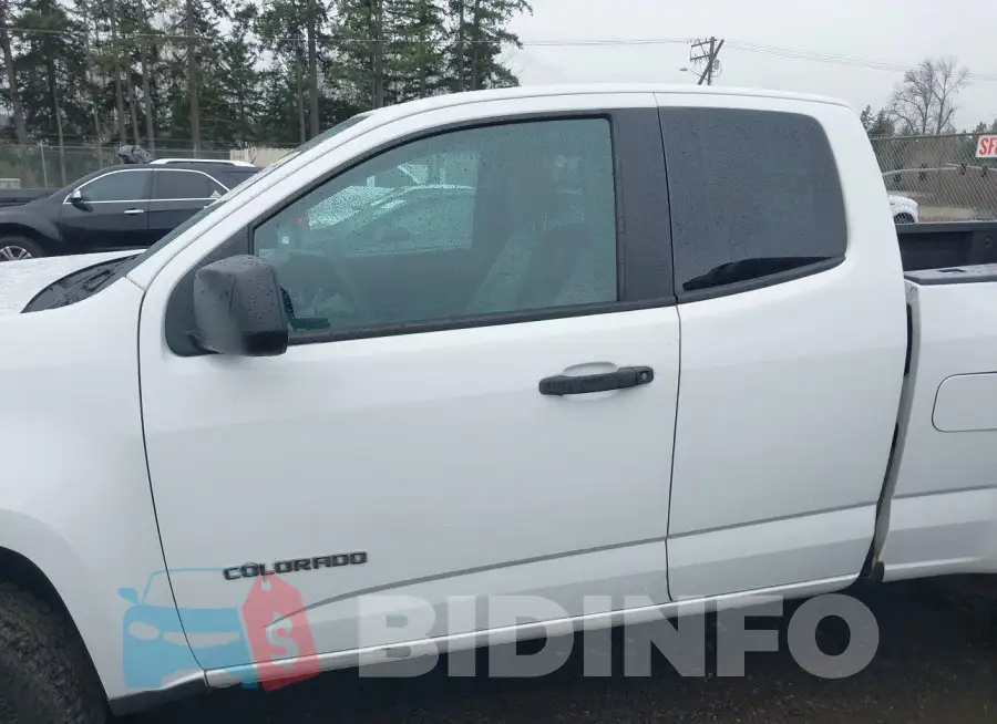 1GCHSAEA2F1268412 Photo# 14