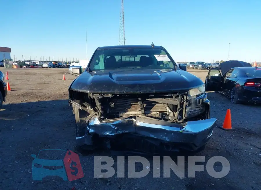 3GCUYDET7MG223223 Photo# 12