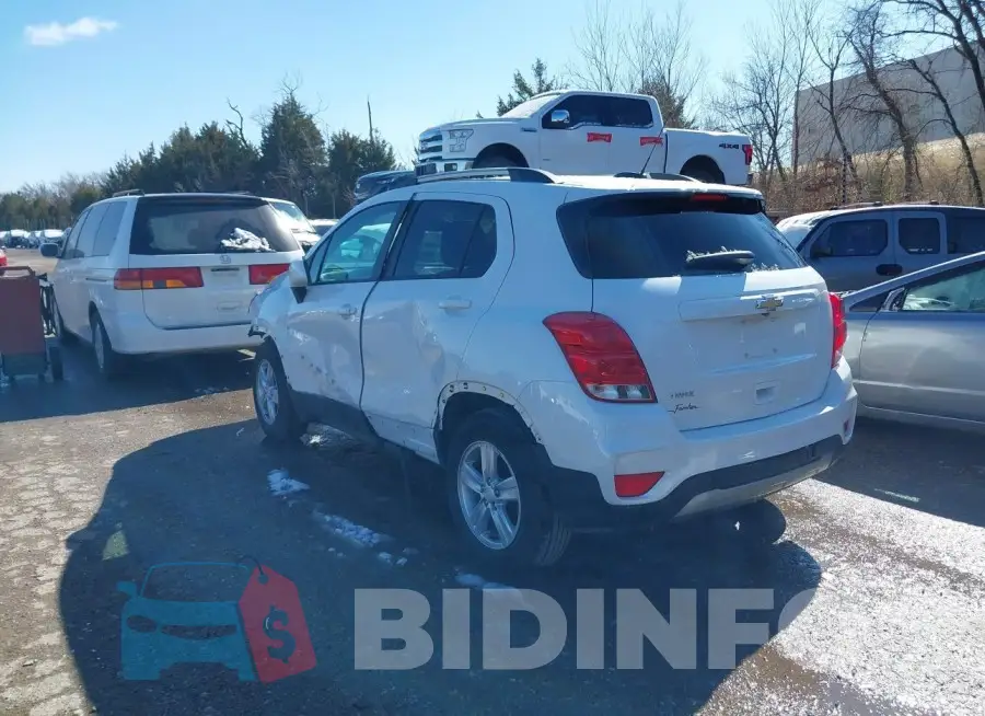 KL7CJLSM0NB567927 Photo# 3