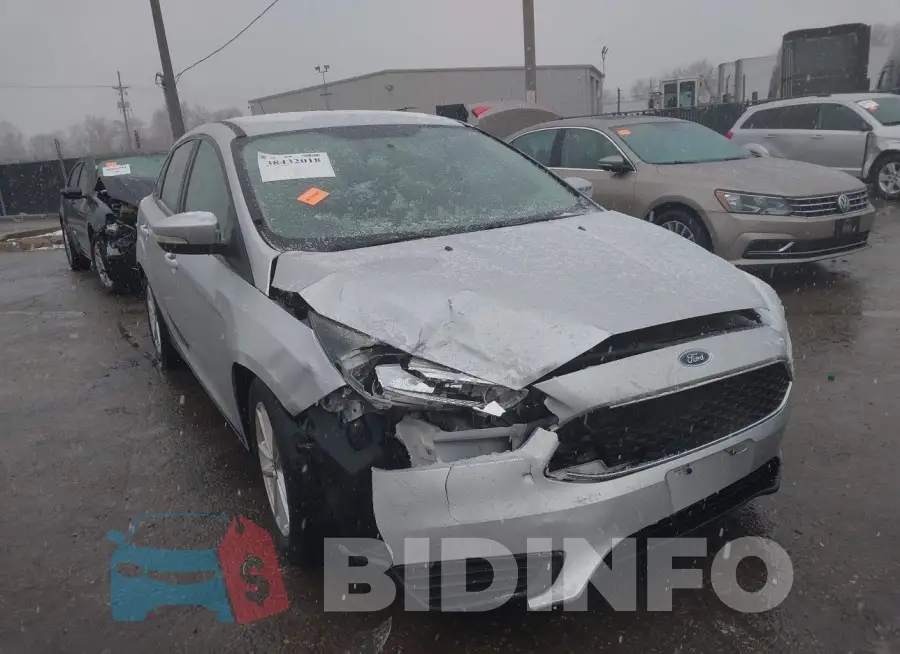 1FADP3F26GL395372 Photo# 6