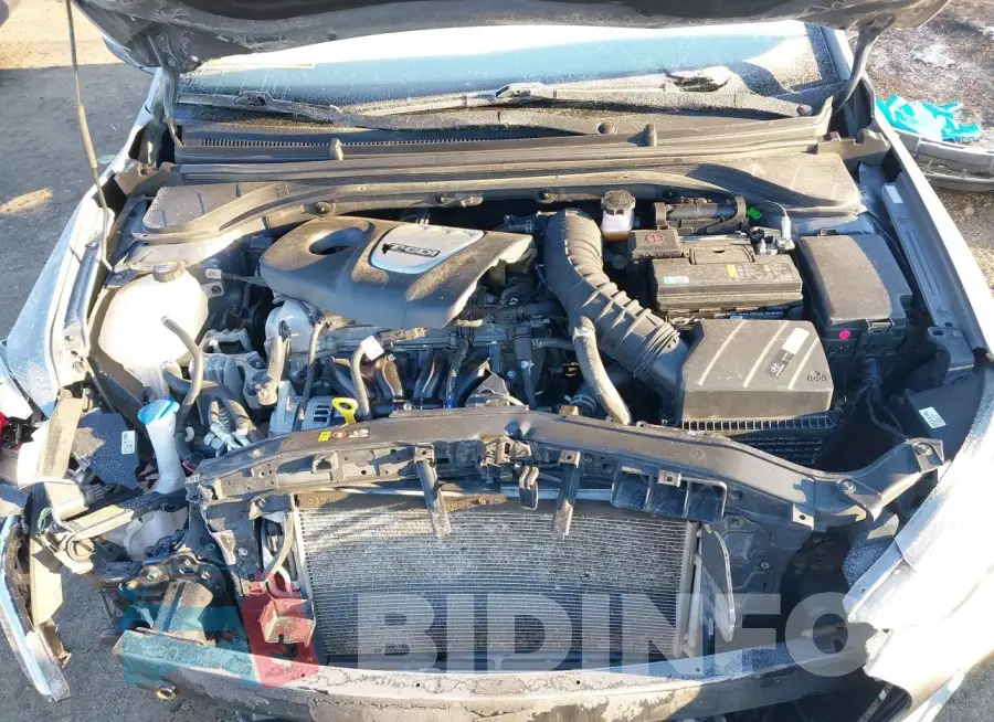 KMHD04LB8JU626939 Photo# 9