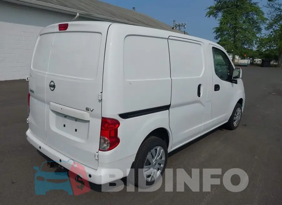 3N6CM0KN5MK692696 Photo# 4
