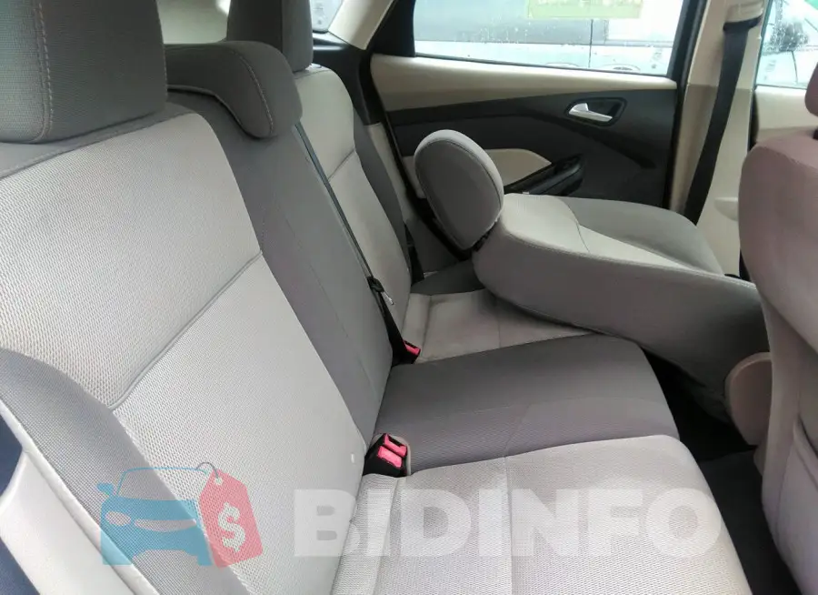 1FADP3K2XEL251231 Photo# 8