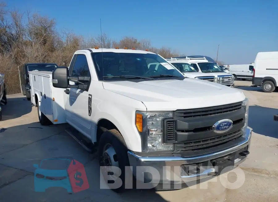 1FDRF3G63HEE94057 Photo# 1
