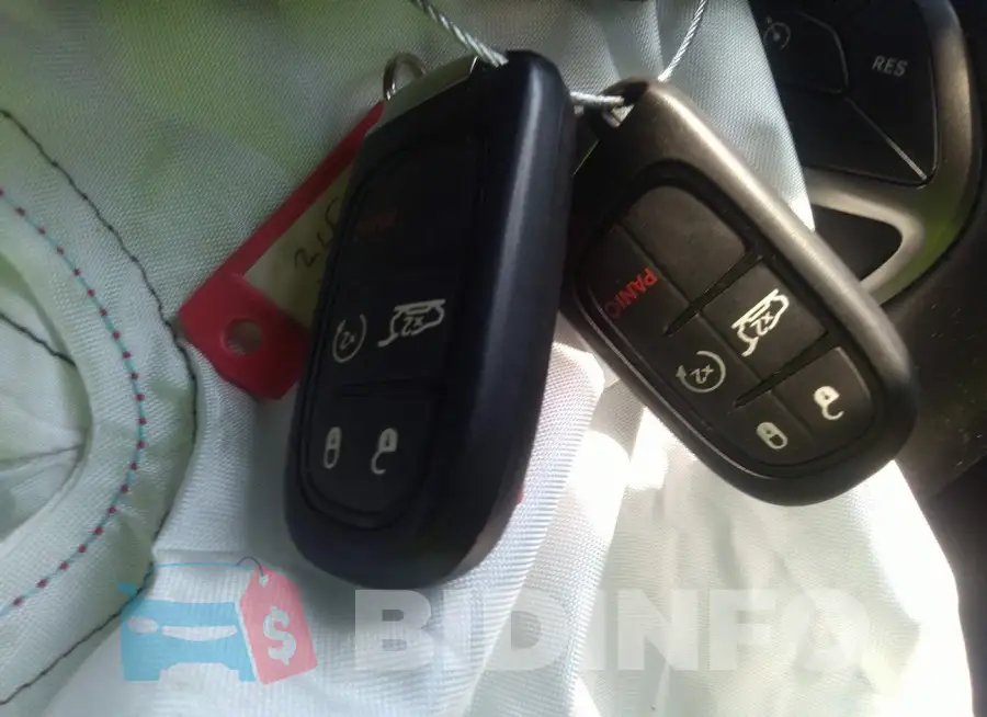1C4PJMLX2LD638808 Photo# 11