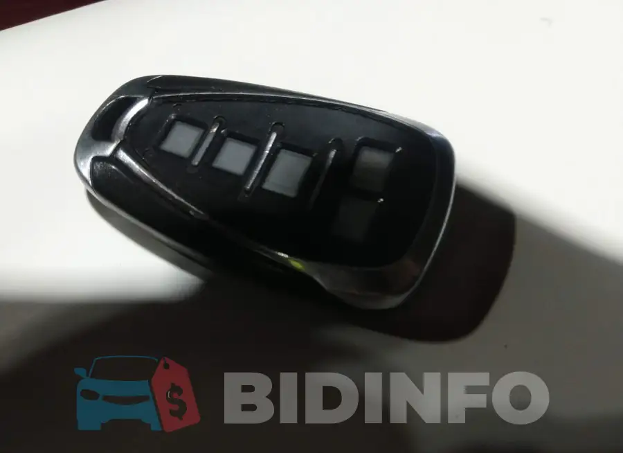 1G1ZE5ST2HF154885 Photo# 11