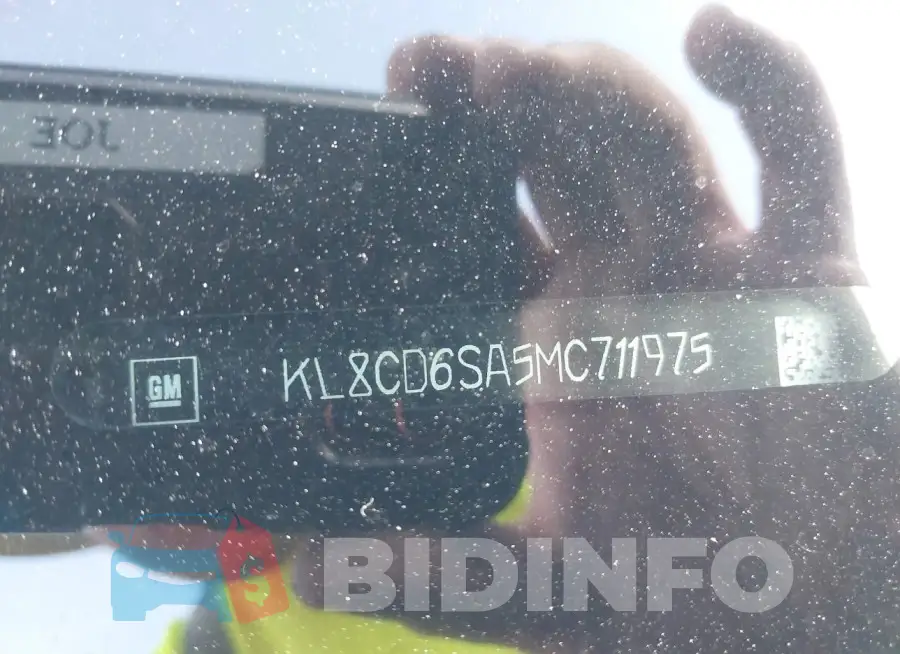 KL8CD6SA5MC711975 Photo# 9