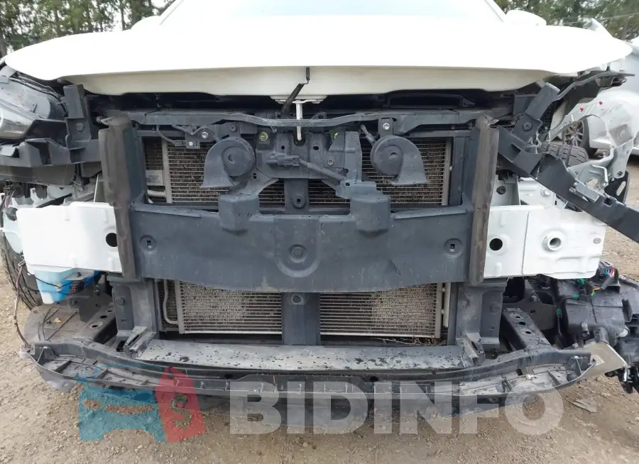 3MVDMACL2LM119525 Photo# 20