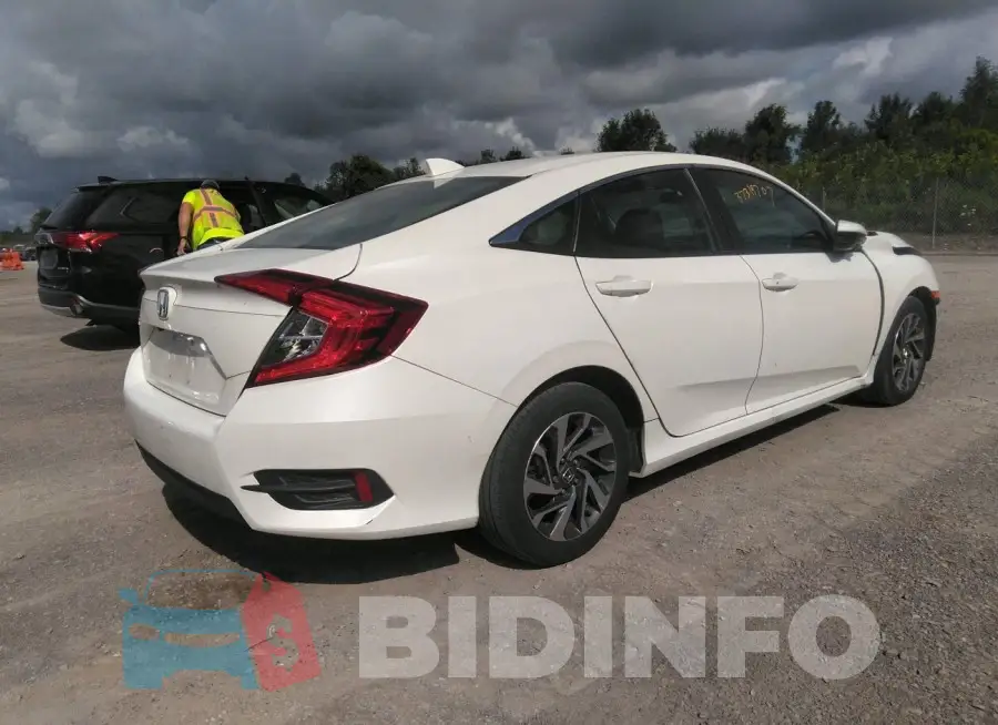 19XFC2F74HE227261 Photo# 4