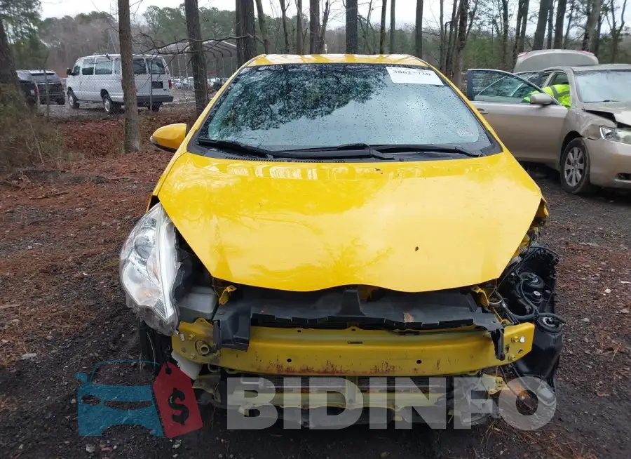 JTDKDTB36E1083201 Photo# 12