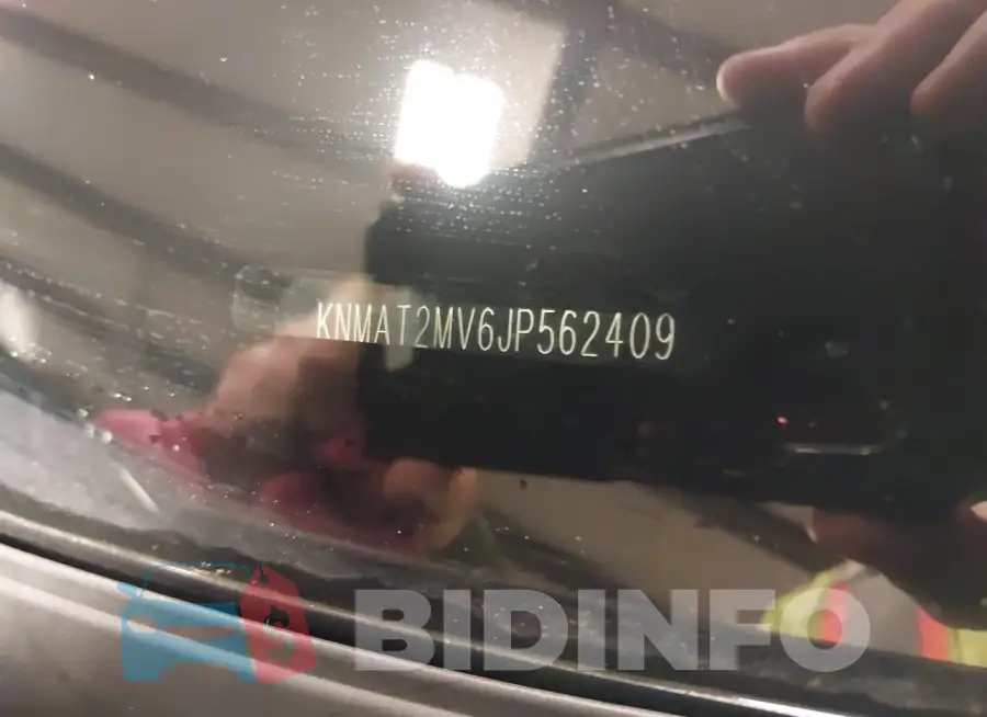 KNMAT2MV6JP562409 Photo# 9