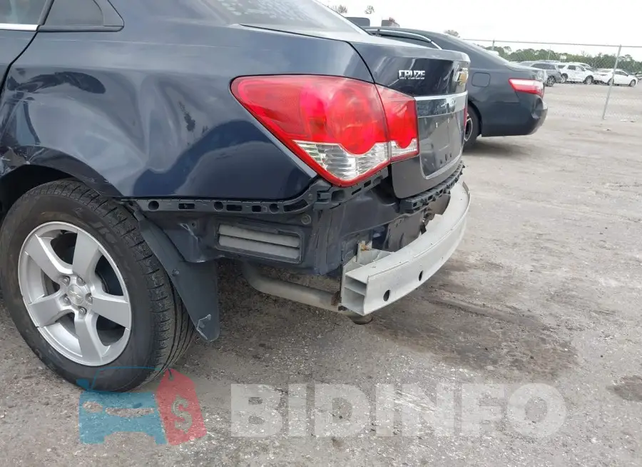 1G1PC5SB2F7143722 Photo# 12