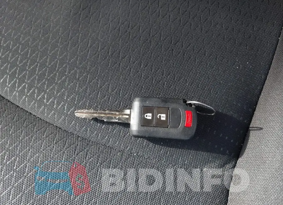 ML32FUFJ6NHF05957 Photo# 11
