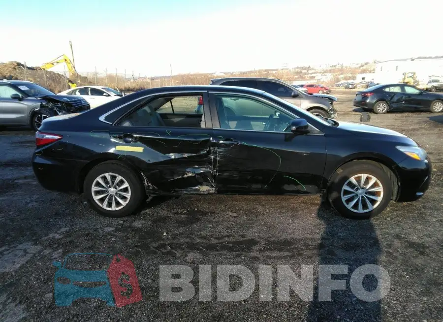 4T4BF1FK7GR557952 Photo# 14