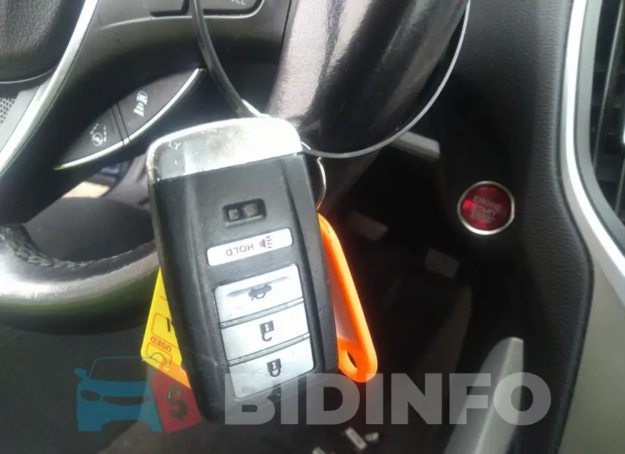 19UUB1F35KA003722 Photo# 11