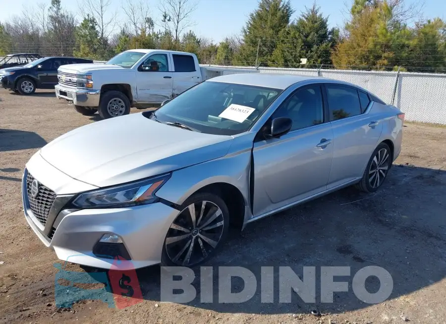 1N4BL4CV7KC170779 Photo# 2