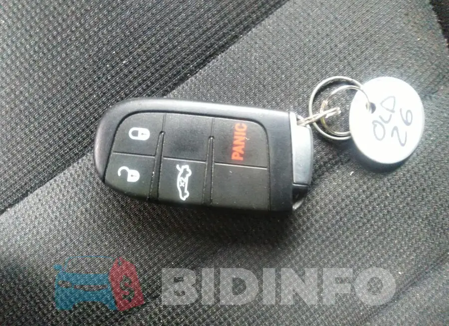 2C3CDXAT8JH180669 Photo# 11