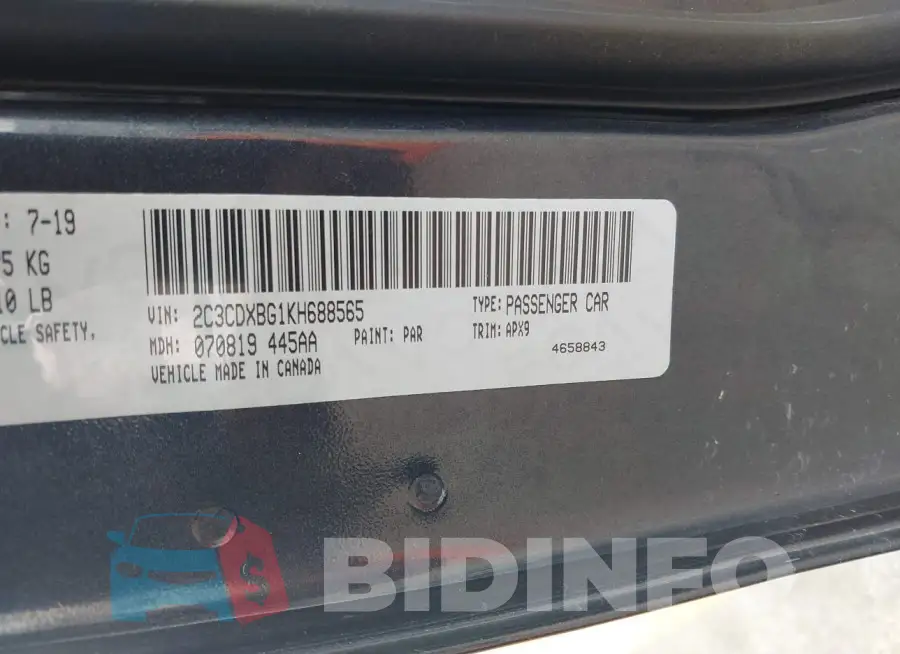 2C3CDXBG1KH688565 Photo# 9