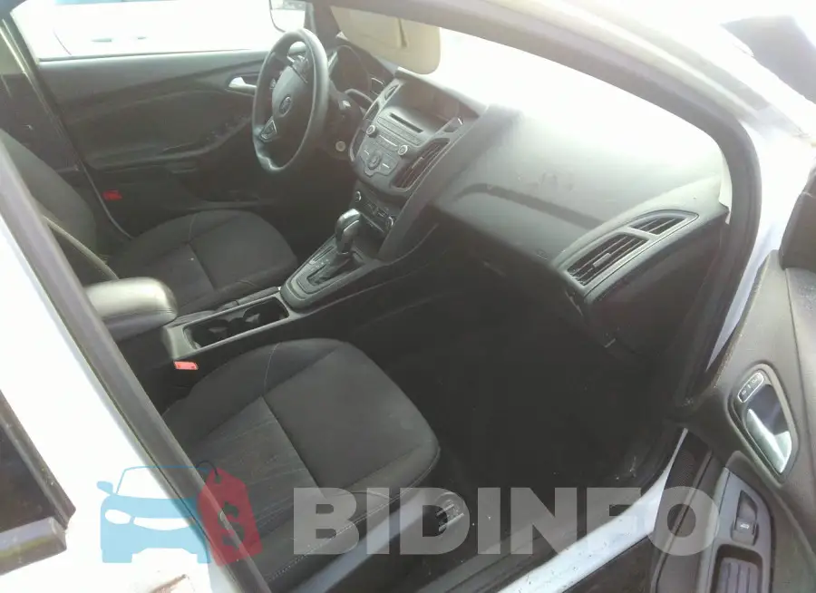 1FADP3F21FL379594 Photo# 5