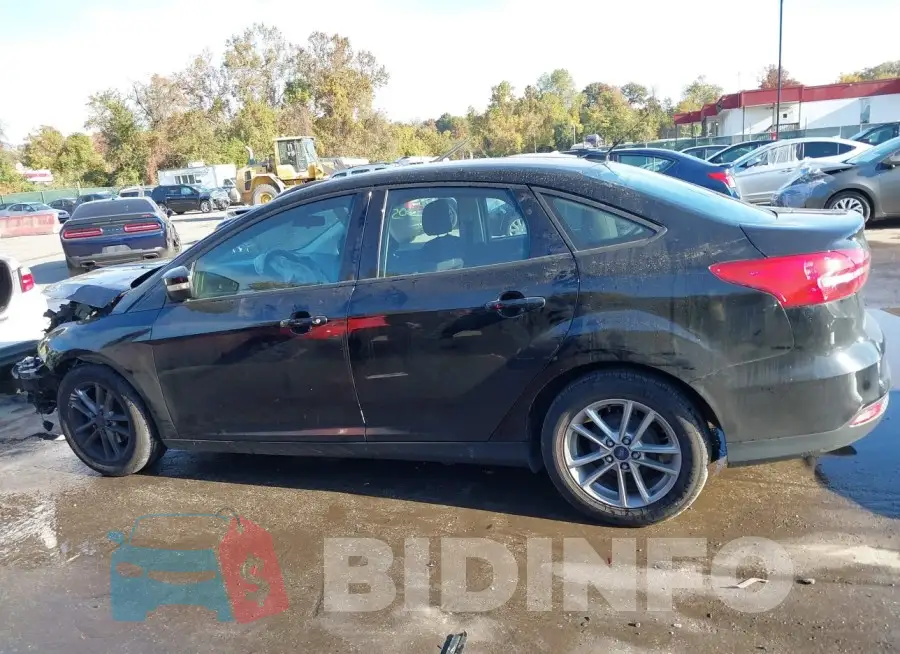 1FADP3F2XGL312252 Photo# 15