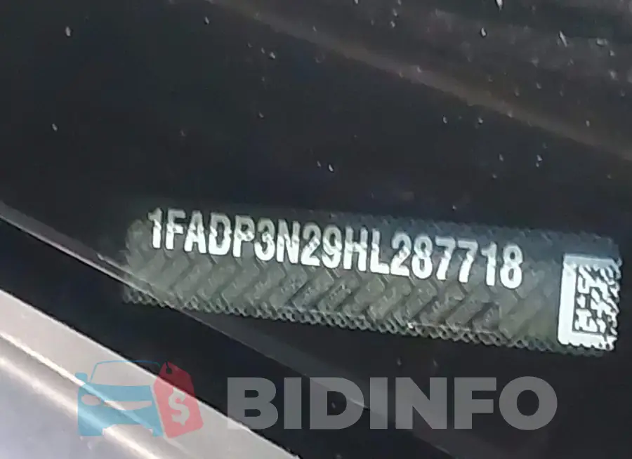 1FADP3N29HL287718 Photo# 9