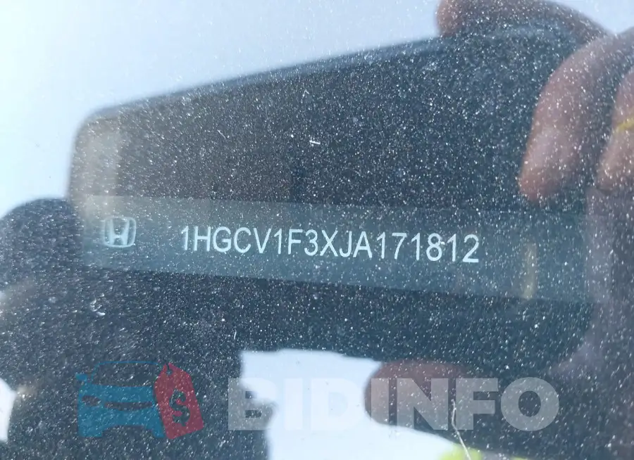 1HGCV1F3XJA171812 Photo# 9
