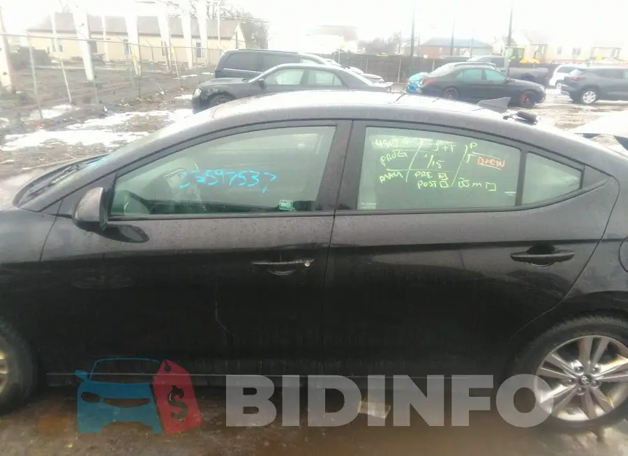 KMHD84LF2JU466083 Photo# 14