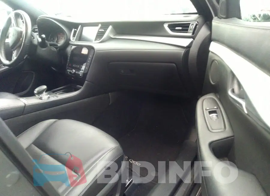 3PCAJ5BB8MF115157 Photo# 5
