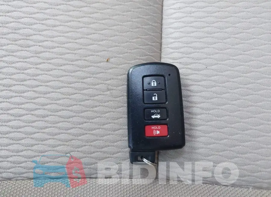 2T1BPRHE4FC322440 Photo# 11