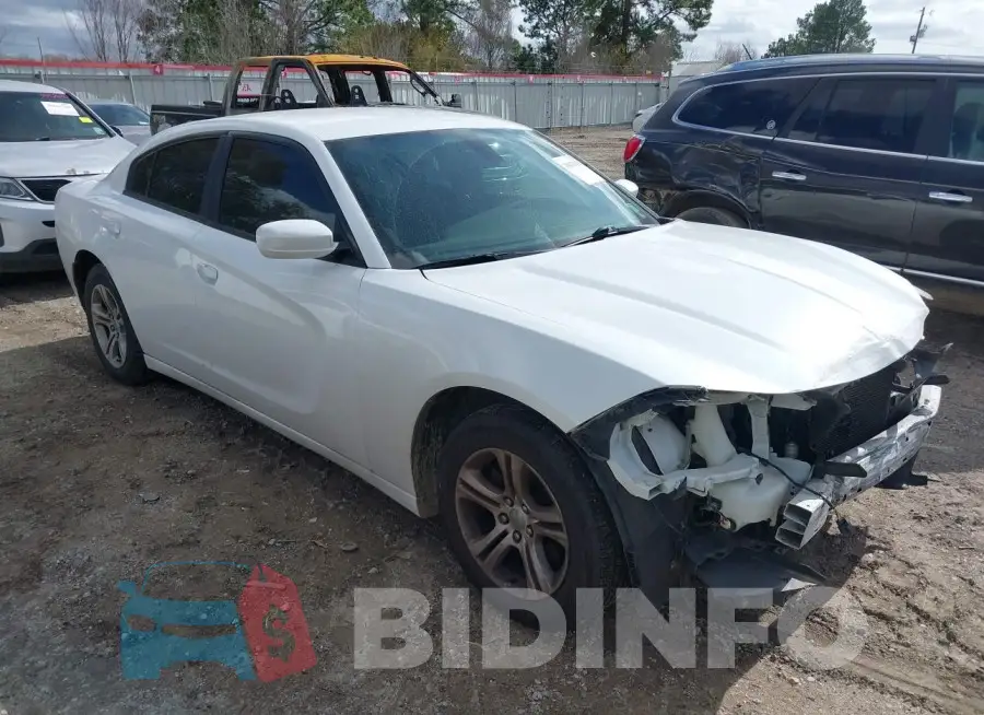2C3CDXBG6FH826817 Photo# 1