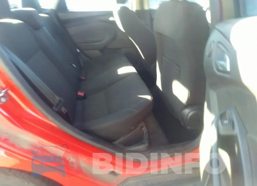 1FADP3H21HL317368 Photo# 8