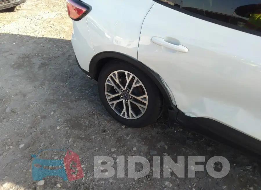 1FMCU9H60NUB57716 Photo# 6