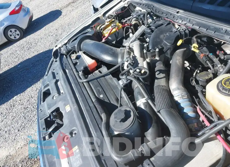 1FT7W2BT2JEB38028 Photo# 10