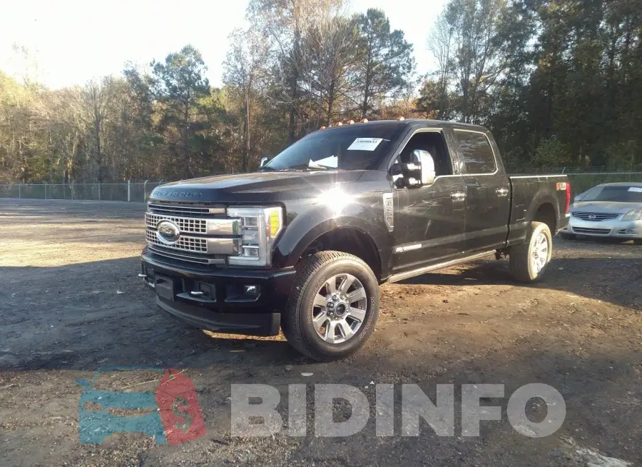 1FT7W2BT5JEB04486 Photo# 2