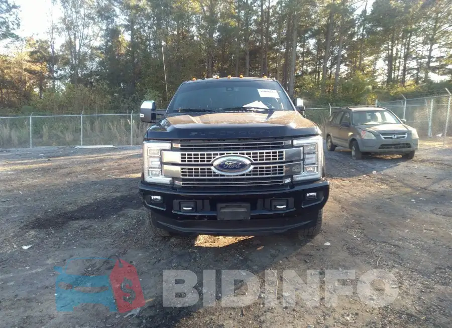 1FT7W2BT5JEB04486 Photo# 6