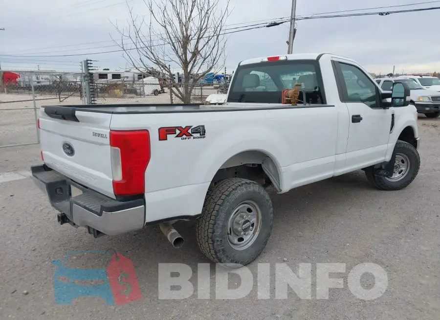 1FTBF2B64HEC20566 Photo# 4