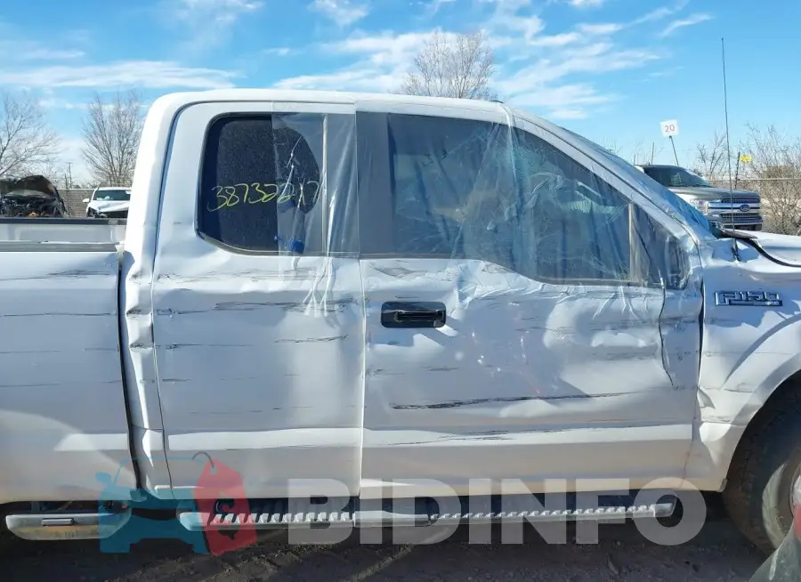 1FTFX1EG9JKD46278 Photo# 13