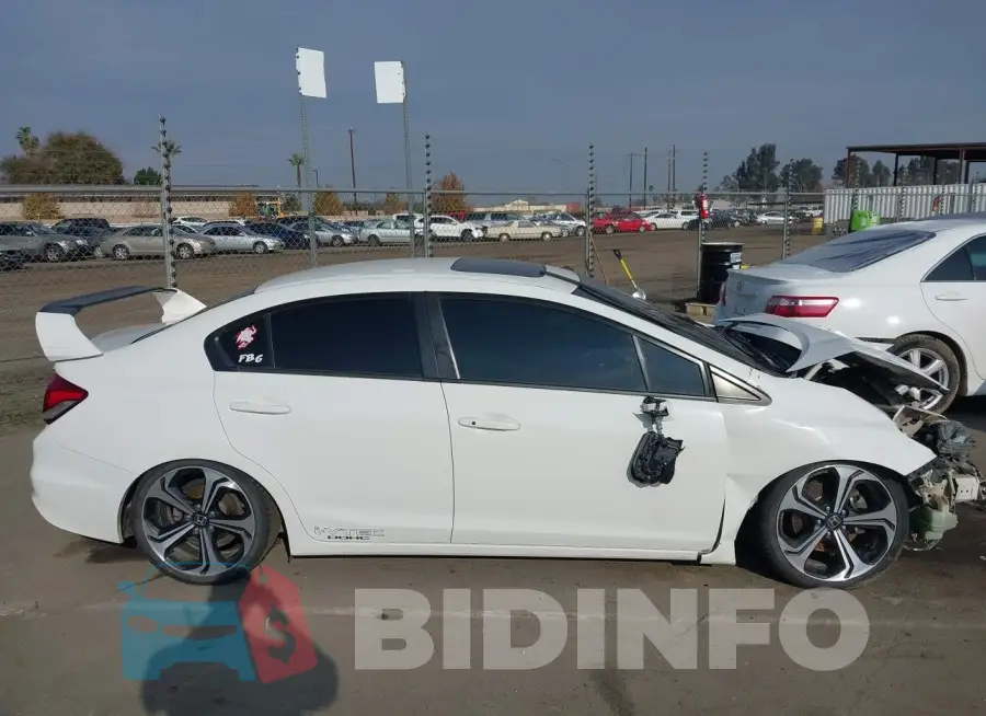 2HGFB6E53FH709930 Photo# 14