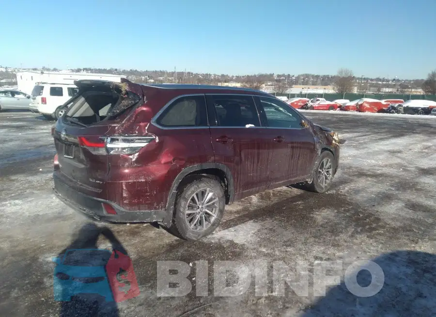 5TDJZRFH1JS875243 Photo# 4