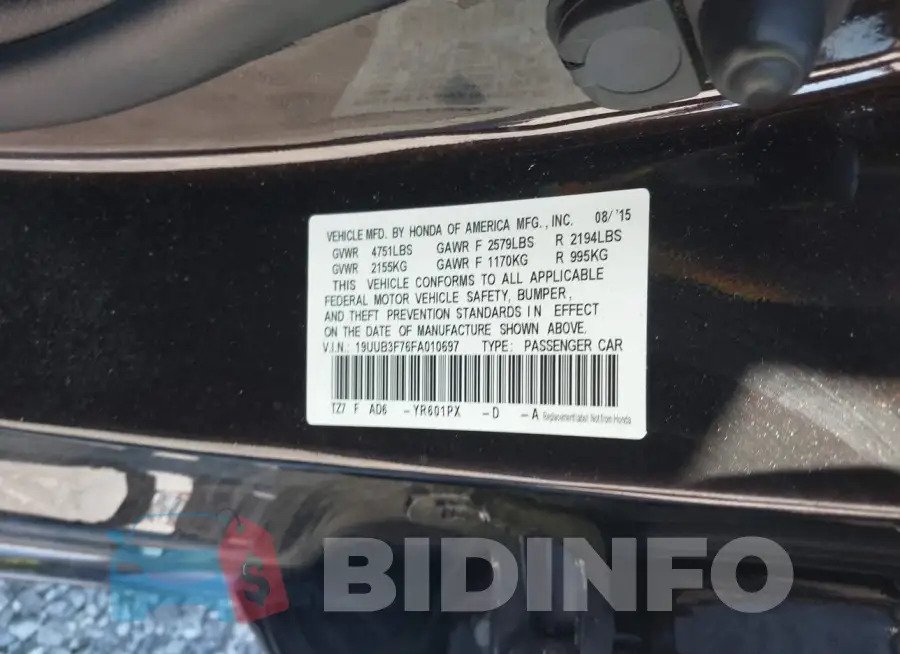 19UUB3F76FA010697 Photo# 9