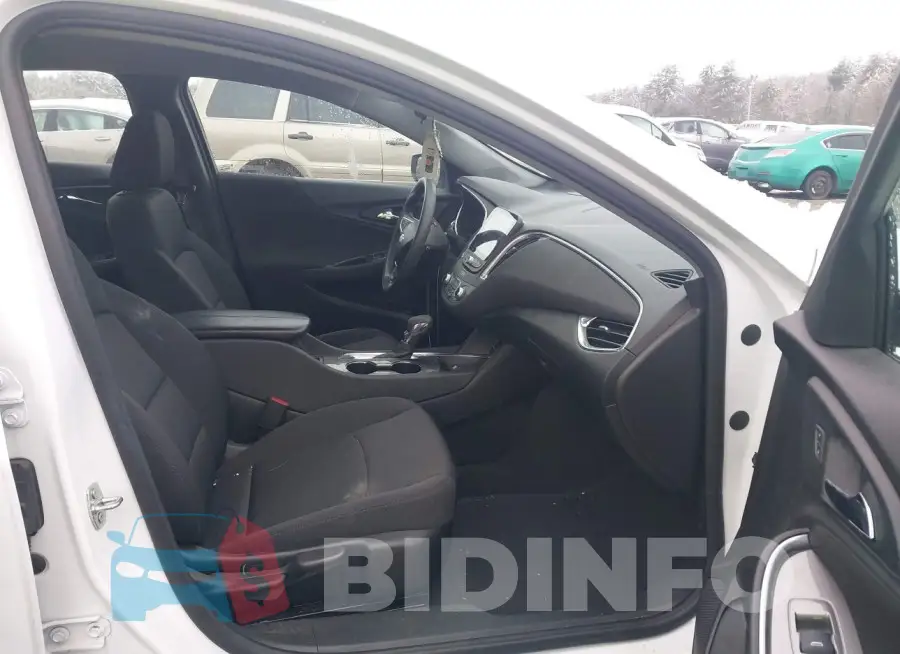 1G1ZD5ST2MF010959 Photo# 5