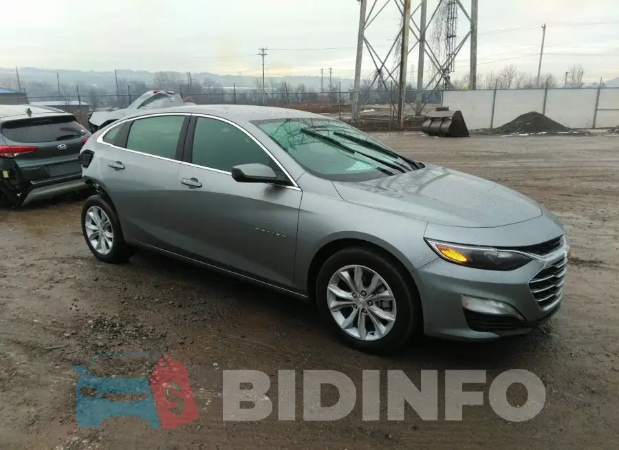 1G1ZD5ST2PF174135 Photo# 1