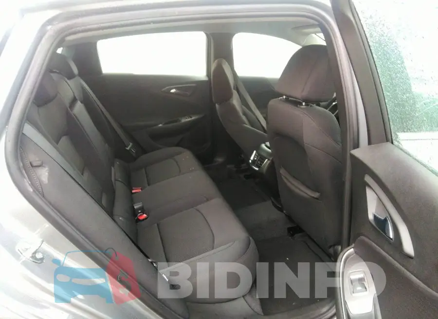 1G1ZD5ST2PF174135 Photo# 8