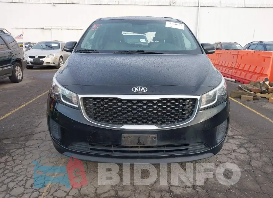 KNDMB5C19F6050415 Photo# 12