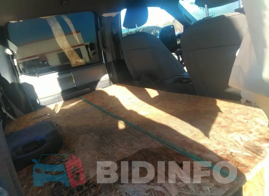 1FT7W2BT1NED52921 Photo# 8